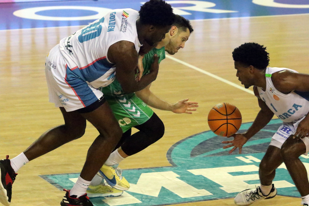 Basquet 1º FEB Hestia Menorca- Amics Castelló
