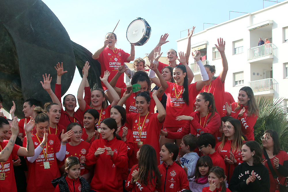 Celebración Avarca de Menorca-capeonas Copa Reina 25