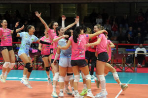 Cuartos Copa de La Reina 25 CV Sayre CC La Ballena-Hidramar Emalsa Gran Canaria