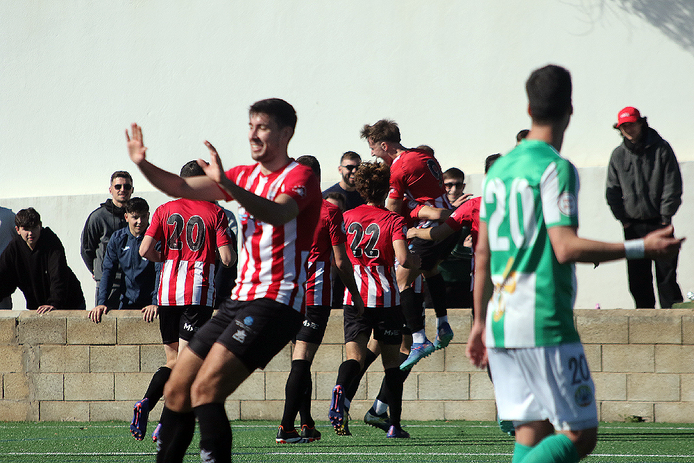 Futbol Tercera Migjorn- Mercadal
