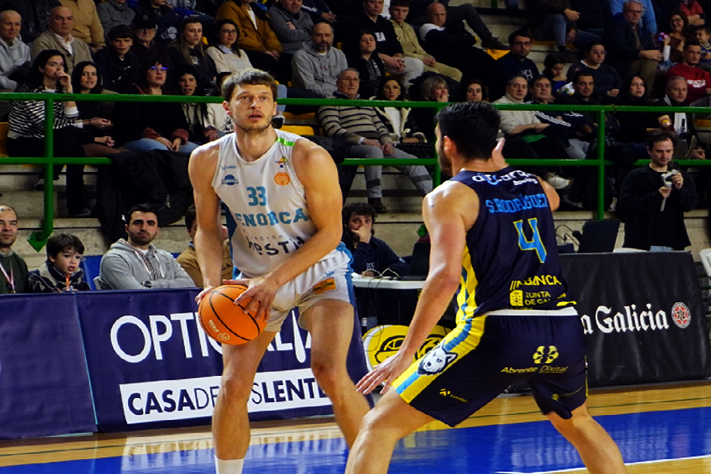 Ourense-Hestia Menorca