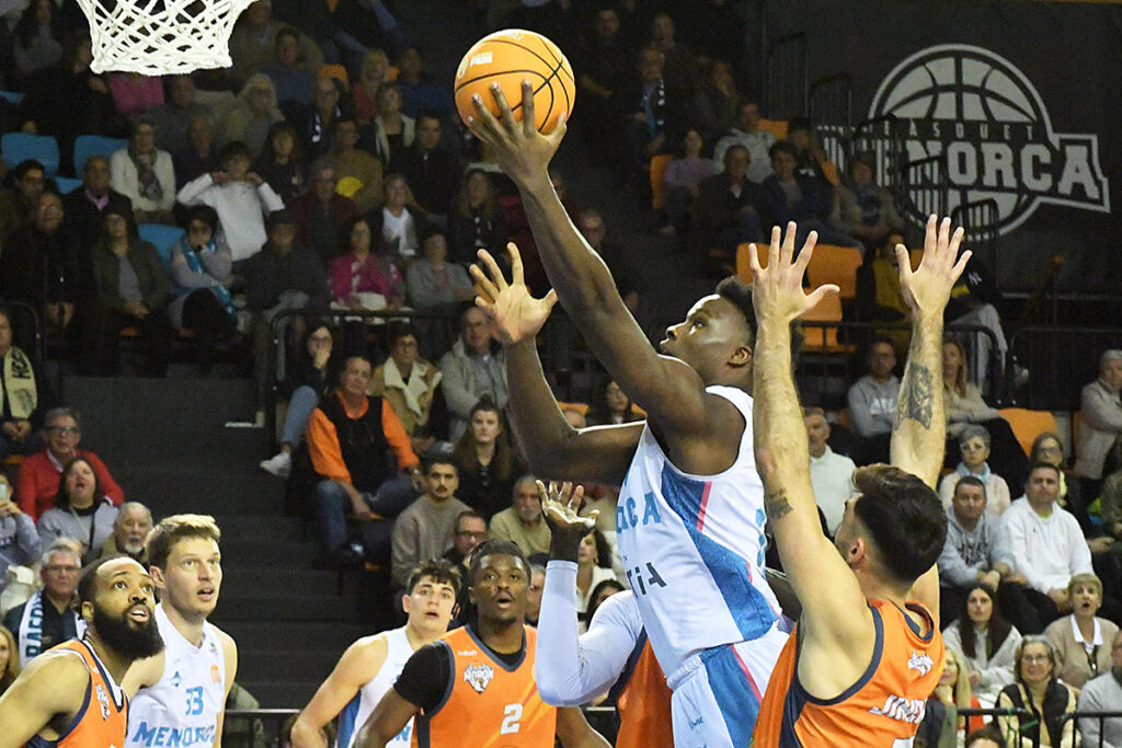 tm160225015hestia_basquetmenorca_moron_de_la_frontera