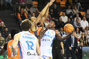 tm160225016hestia_basquetmenorca_moron_de_la_frontera