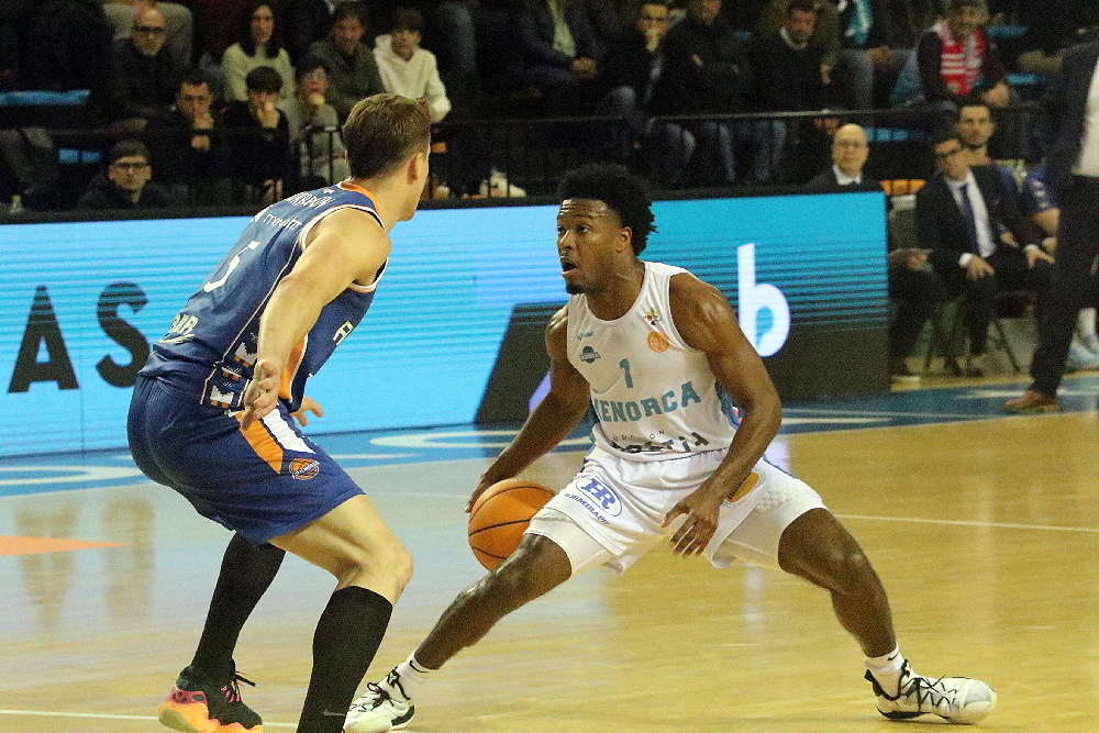 Basquet 1º FEB Hestia Menorca- Fuenlabrada