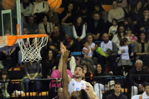 Basquet 1º FEB Hestia Menorca- Fuenlabrada