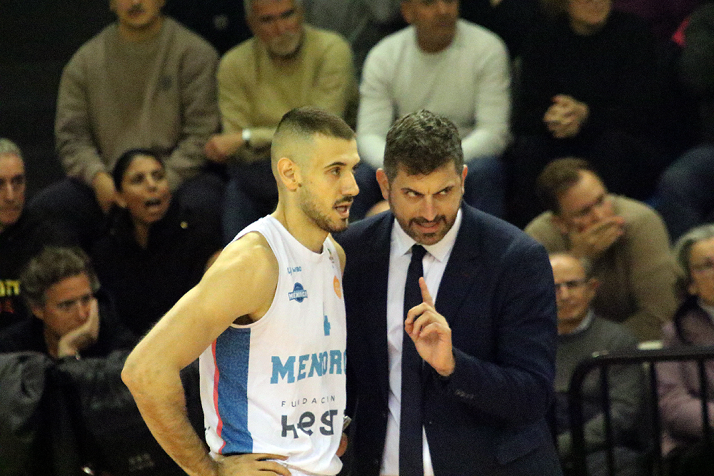 Basquet 1º FEB Hestia Menorca- Fuenlabrada