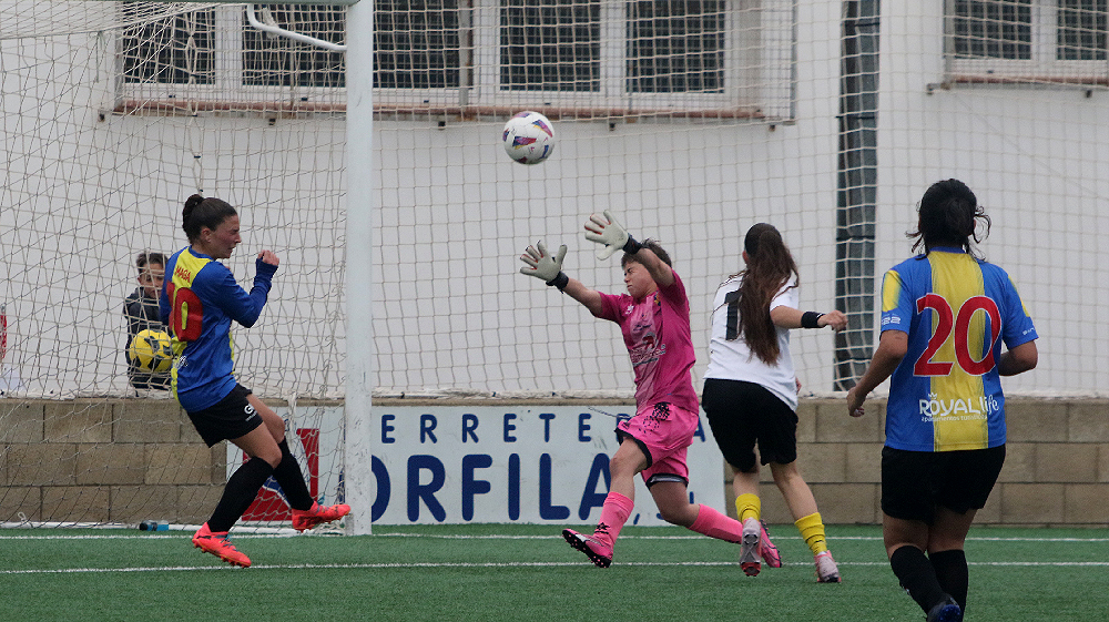 Fútbol fem UD Mahón-Son Sardina DSS