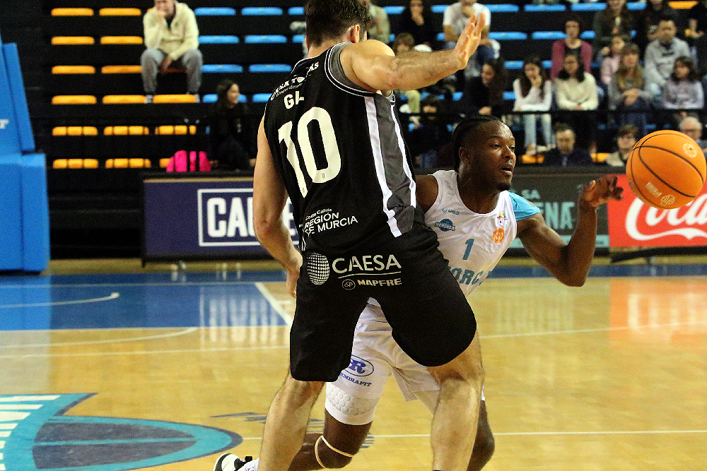 Basquet 1º FEB Hestia Menorca- Cartagena