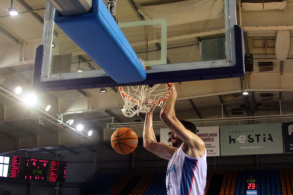 Basquet 1º FEB Hestia Menorca- Cartagena