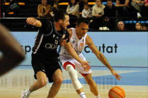 Basquet 1º FEB Hestia Menorca- Cartagena