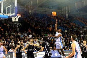 Basquet 1º FEB Hestia Menorca- Cartagena