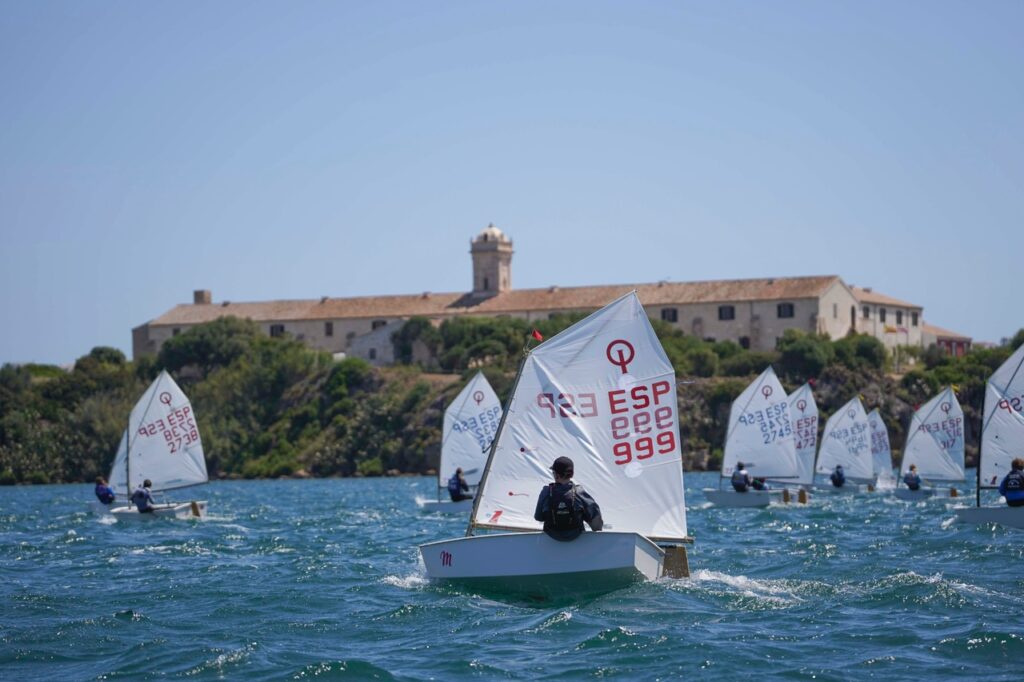 REGATA TROFEU LA MENORQUINA maig 2025 -foto_ David Arquimbau Sintes_0 (3)