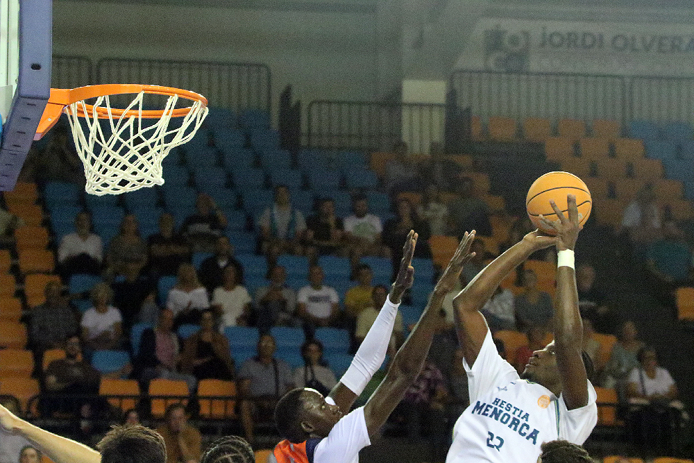 Basquet Copa España 1º FEB Hestia Menorca- Coruña