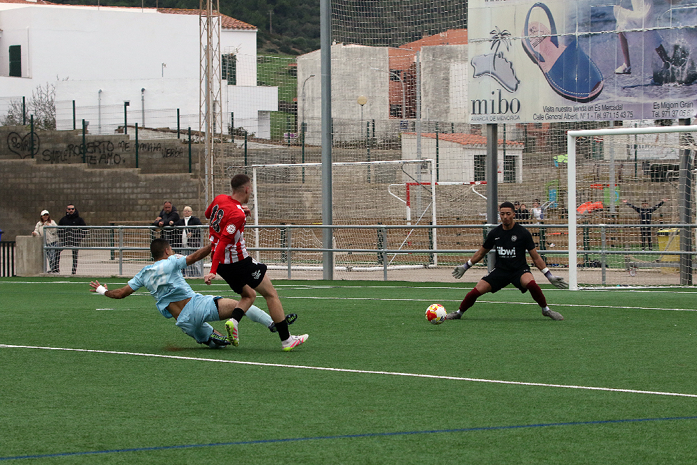 Futbol 25-26 Tercera CE Mercadal- Llosetense