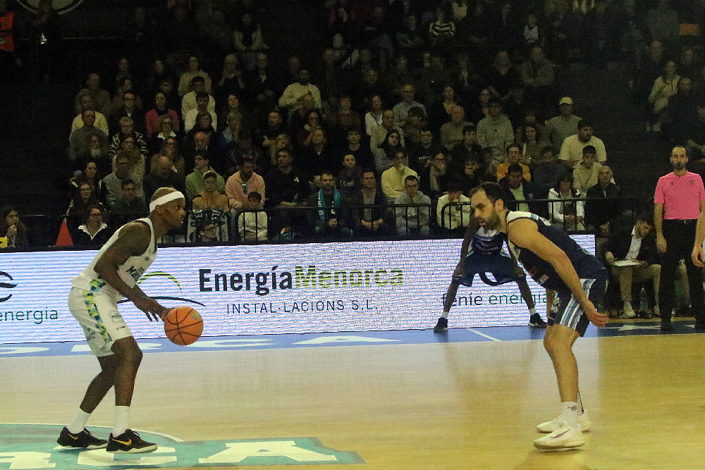 Basquet 1º FEB Hestia Menorca- Fuenlabrada