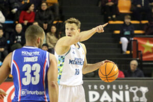 Hestia Menorca-HLA Alicante