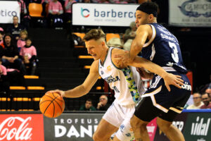 Basquet 1ª FEB Hestia Menorca- Oviedo