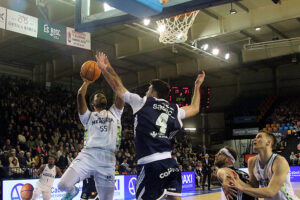 Basquet 1ª FEB Hestia Menorca- Oviedo