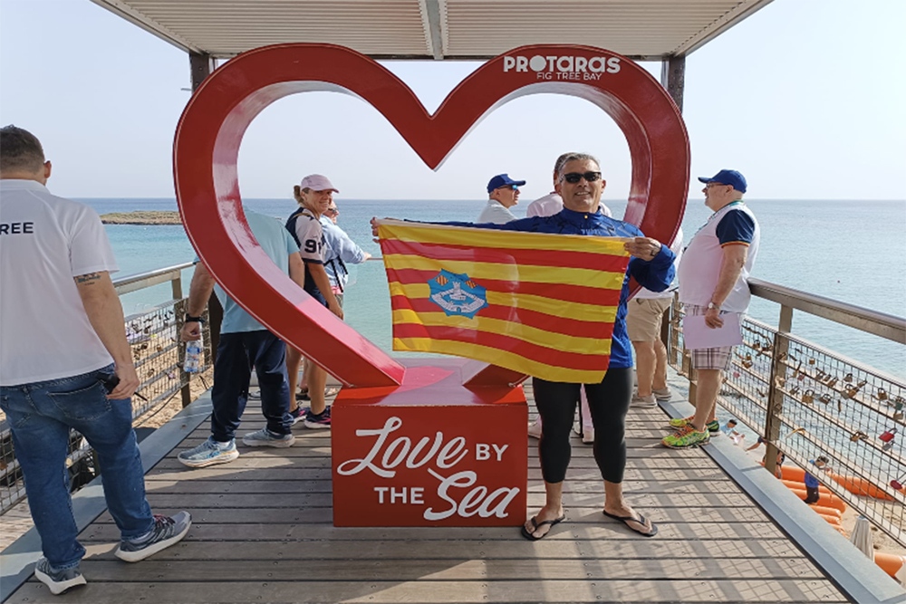 Luis Ángel Portella- Tour Europeo Máster de Aguas Abiertas (bandera)