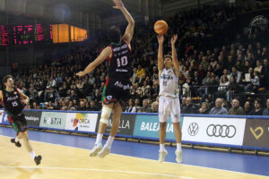 Basquet-1a-FEB-Hestia-Menorca-Cantabria_FIOL3357