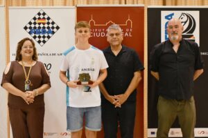 Krauchi 3er Espanya Juvenil Sub-18