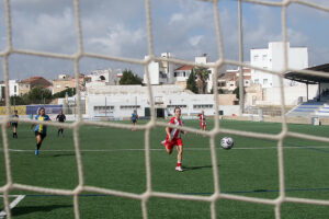 Futbol fem Aut 26-27 UD Mahón-At Manacor